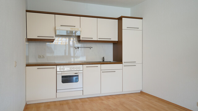 Sonnige Terrassenwohnung mit 19,25 m² Terrasse in Gebrauchtgebäude zur Miete