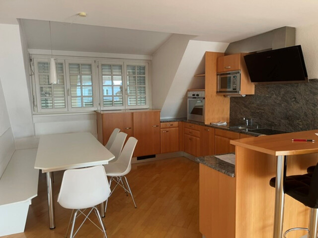 Doppelstöckige 3,5 Zimmer Wohnung zu vermieten