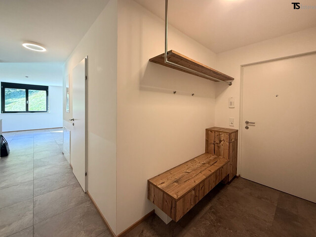 Bürserberg: Neuwertige 2-Zimmer-Terrassenwohnung ca. 59 m2 mit exklusiver Panorama-Terrasse ca. 21 m2
