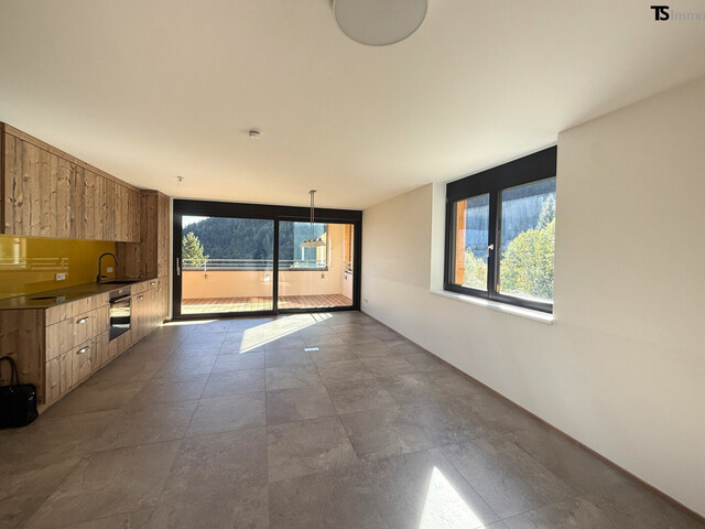 Bürserberg: Neuwertige 2-Zimmer-Terrassenwohnung ca. 59 m2 mit exklusiver Panorama-Terrasse ca. 21 m2
