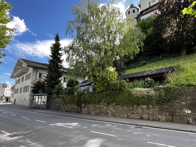 Traditionsreiches Wohnhaus mit großzügigem Grundstück in Rankweil