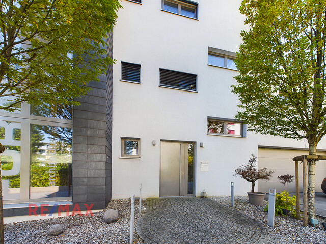 Vielseitige Immobilie in Bregenz zu verkaufen: Wohnen und Arbeiten unter einem Dach.