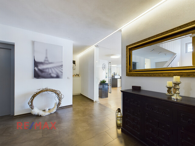 Vielseitige Immobilie in Bregenz zu verkaufen: Wohnen und Arbeiten unter einem Dach.