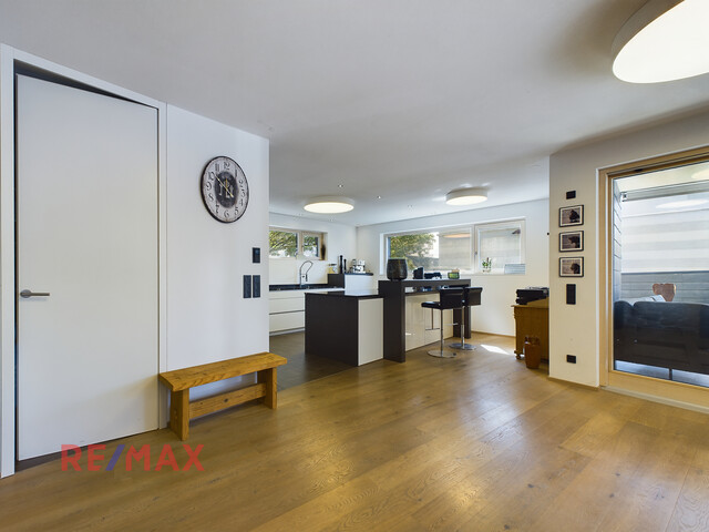 Vielseitige Immobilie in Bregenz zu verkaufen: Wohnen und Arbeiten unter einem Dach.