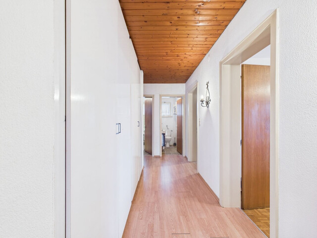 Grundstück in beliebter Hanglage in Klaus mit Altbestand