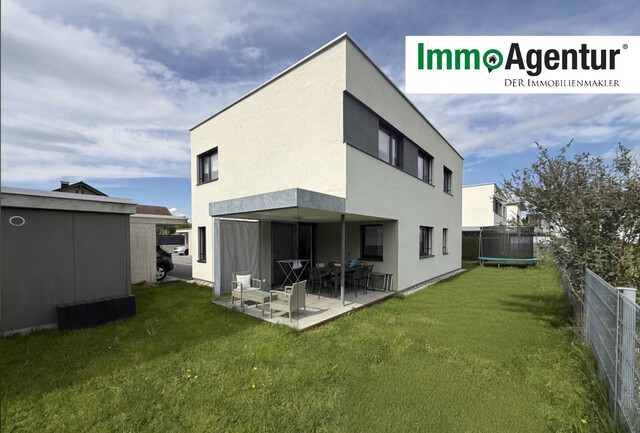 Einfamilienhaus  |  Modern |  Gaissau  |  Grenznah