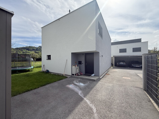Einfamilienhaus  |  Modern |  Gaissau  |  Grenznah