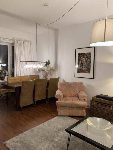 Stilvolle 1-Zimmer-Wohnung Zu Vermieten