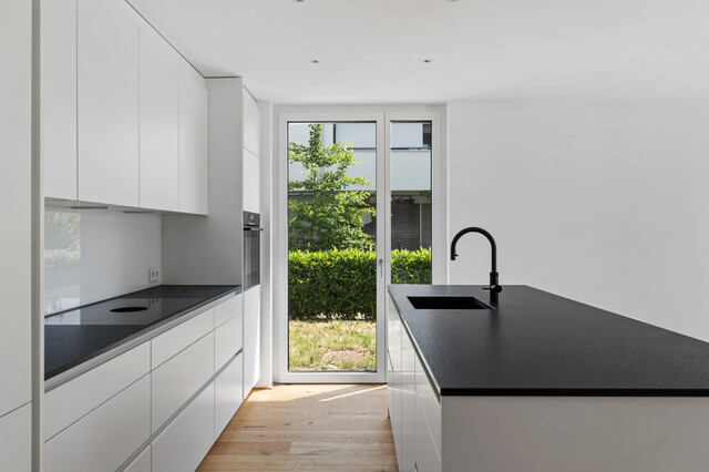 Exklusive 4-Zimmer Familienwohnung mit Garten und Terrasse in Hard