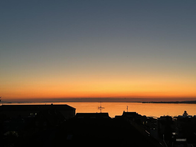 RUHE / SEESICHT / STADTNÄHE / INFRASTRUKTUR