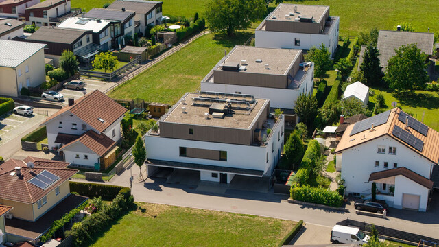 Hard: Hochmoderne 3-Zimmer-Wohnung in begehrter Lage mit riesiger Terrasse, zwei Autoabstellplätzen und vielen weiteren Highlights!