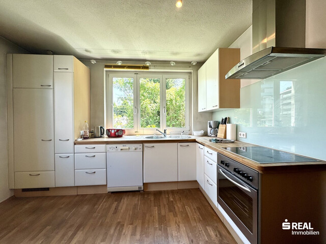 Charmantes Mehrfamilienhaus mit zwei Wohnungen in Bregenz