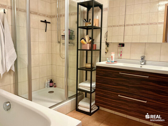 Gepflegte Dach-Maisonette-Wohnung