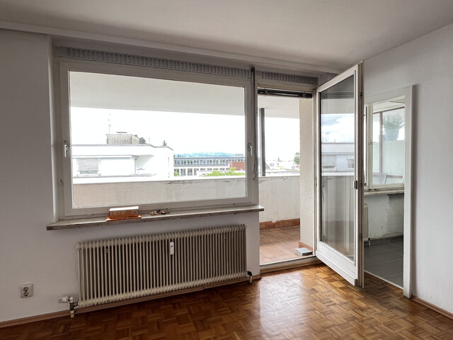 Sonnige 1- Zimmer Dachgeschosswohnung am Marktplatz