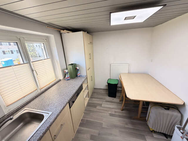 Älteres Einfamilienhaus an sehr ruhiger Wohnlage