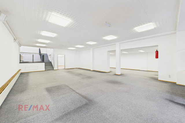 Raum für Ideen: Ihre neue Geschäftsfläche mit Perspektive