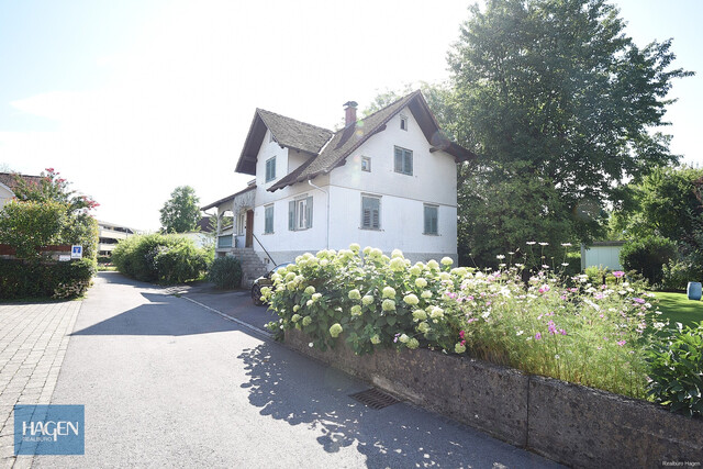 824 m² Grundstück mit Altbestand in Lustenau
