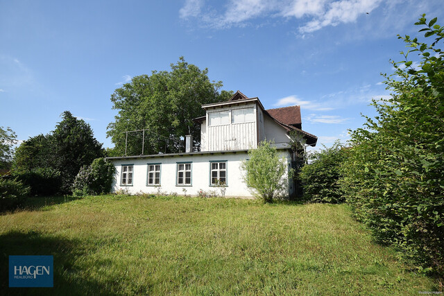 824 m² Grundstück mit Altbestand in Lustenau