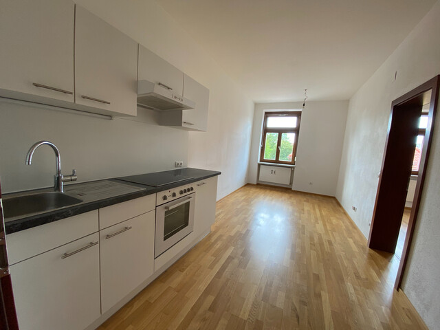 "ohne Provision" gemütliche 2 Zimmer Wohnung in zentraler Lage