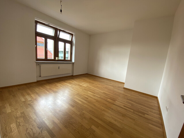 "ohne Provision" gemütliche 2 Zimmer Wohnung in zentraler Lage