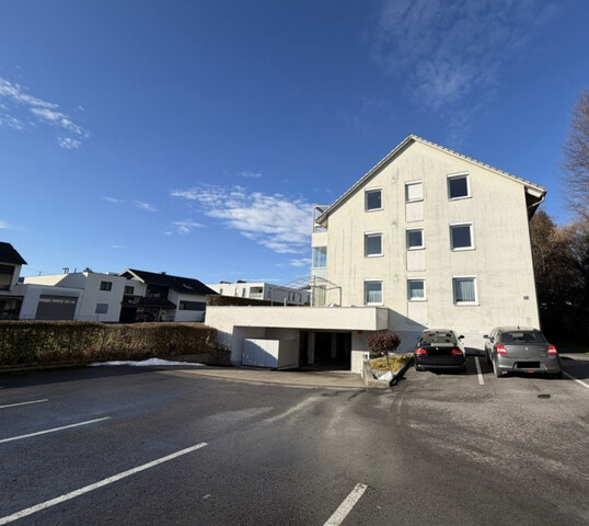 Charmante 3-Zimmerwohnung mit Wintergarten und viel Wohnkomfort