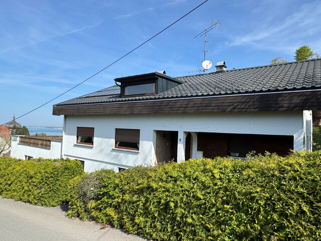 großzügiges Haus mit traumhafter Seesicht