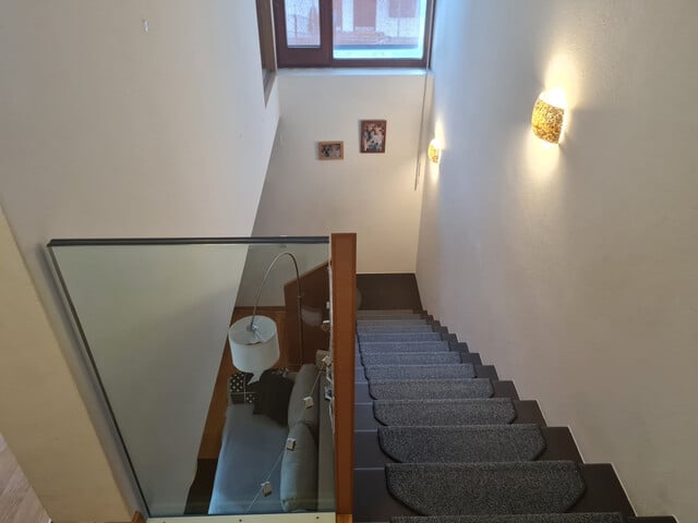 Große 3-Zimmer-Maisonette-Wohnung mit schönem Garten in Nüziders zu vermieten