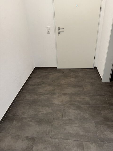 Schöne 4-Zimmer-Wohnung im 1. Obergeschoss - Dammweg Klaus