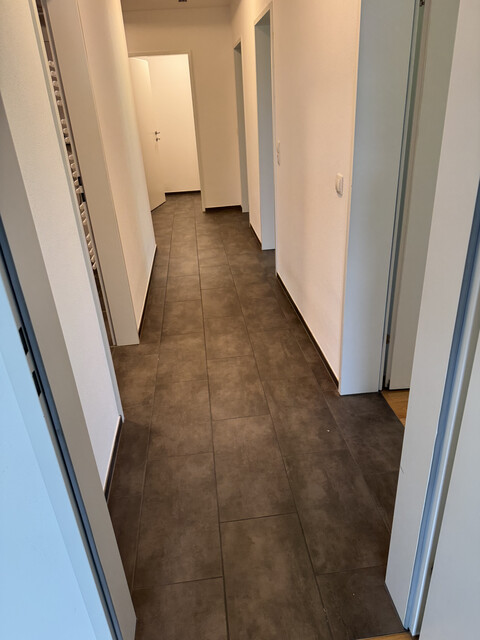Schöne 4-Zimmer-Wohnung im 1. Obergeschoss - Dammweg Klaus