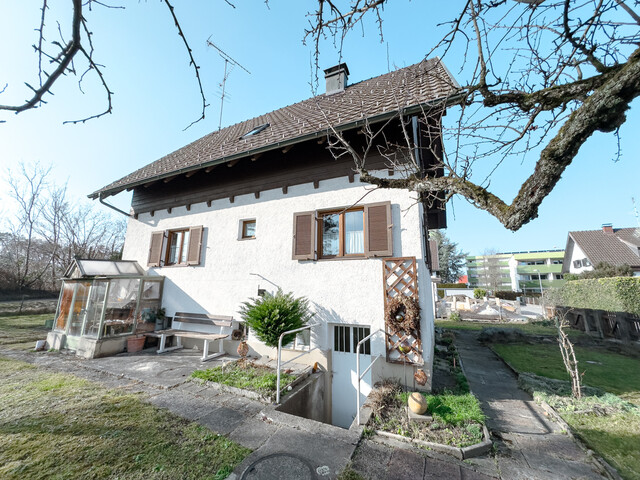 Haus mit großzügigem Gundstück in Bregenz – Vielfältige Möglichkeiten