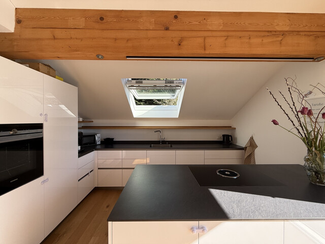 Grenznah  |  Sonnig  | Mehrfamilienhaus