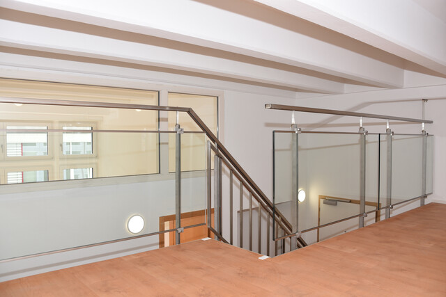 Erstbezug: 2-Zi-Loft Wohnung mit Blick zur Schattenburg