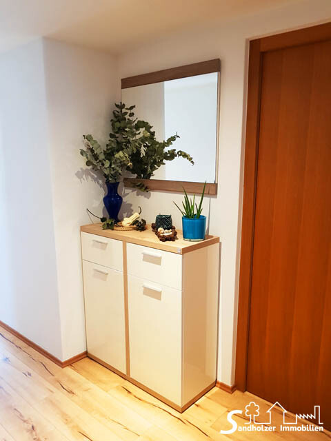 Schöne 4 - Zimmer - Dachgeschosswohung in einem ruhigen Zweifamilienwohnhaus in Altach!