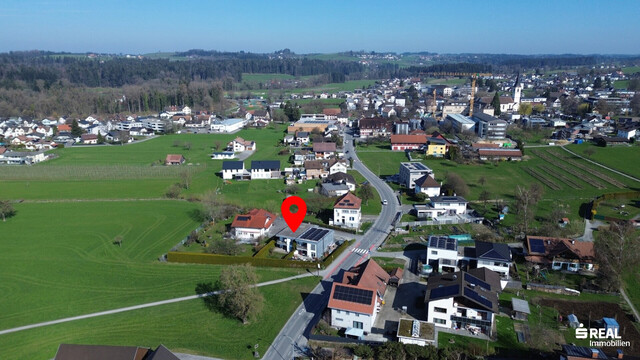 Großzügige Doppelhaushälfte – Ein Zuhause zum Wohlfühlen