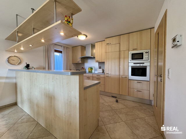 Großzügige Doppelhaushälfte – Ein Zuhause zum Wohlfühlen