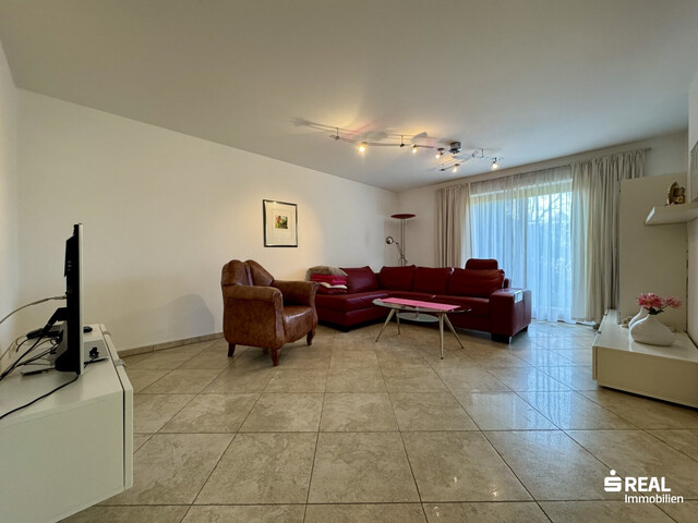 Großzügige Doppelhaushälfte – Ein Zuhause zum Wohlfühlen