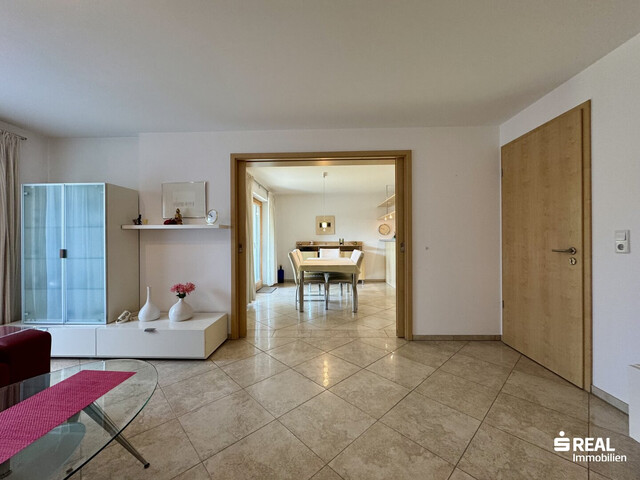 Großzügige Doppelhaushälfte – Ein Zuhause zum Wohlfühlen