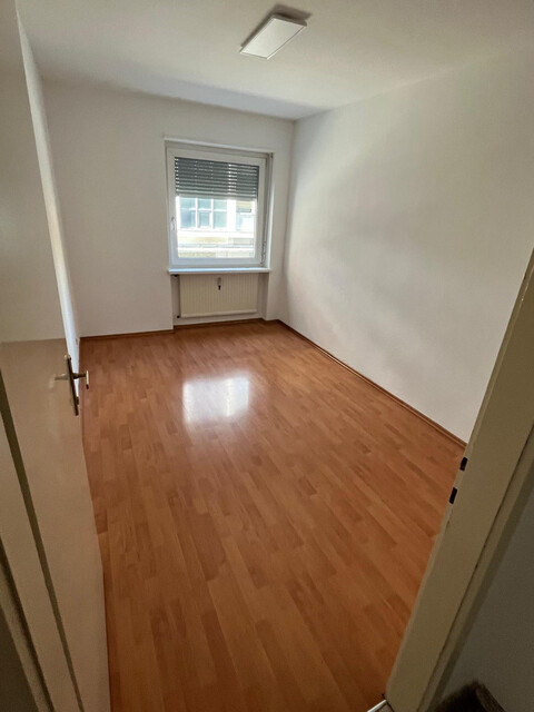 4 Zimmer Wohnung