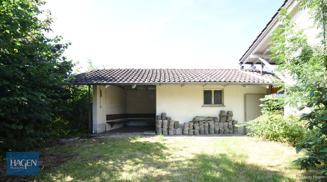 Haus mit 50er-Jahre-Charme in Lustenau – Großzügige, Unverbaubare Lage am Binsenfeldkanal