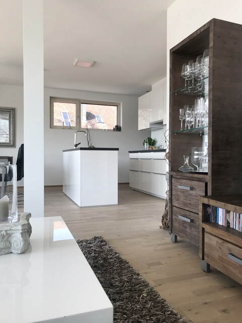 Sehr schöne helle Terrassenwohnung ab 1.2.2027 zu vermieten 