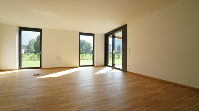 Schöne, neue 3-Zimmer-Wohnung mit Bergpanorama und großem Garten 