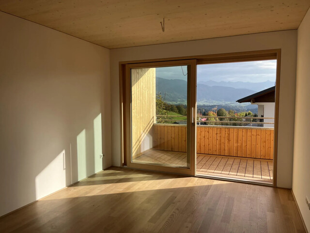 Moderne Etagenwohnung  mit Südbalkon