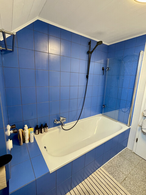 Maisonettewohnung mit Tiefgarage, 2 Balkone, Abstellraum, Keller und Fahrradabstellraum