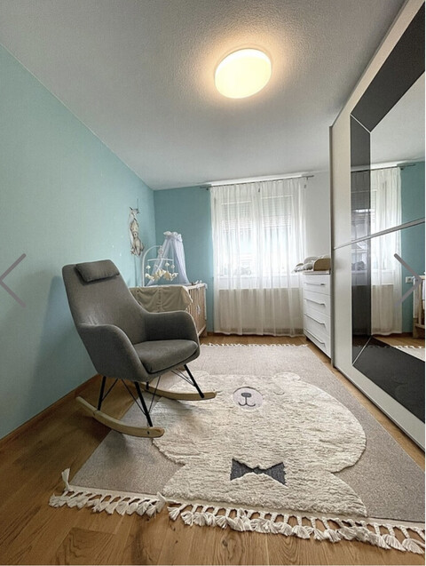 Provisionsfrei! Schöne 3 Zimmerwohnung mit Veranda und Tiefgaragenplatz zu verkaufen