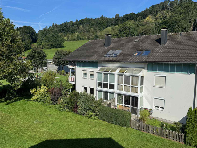 3 Zimmer DG_Wohnung mit Schwedenofen