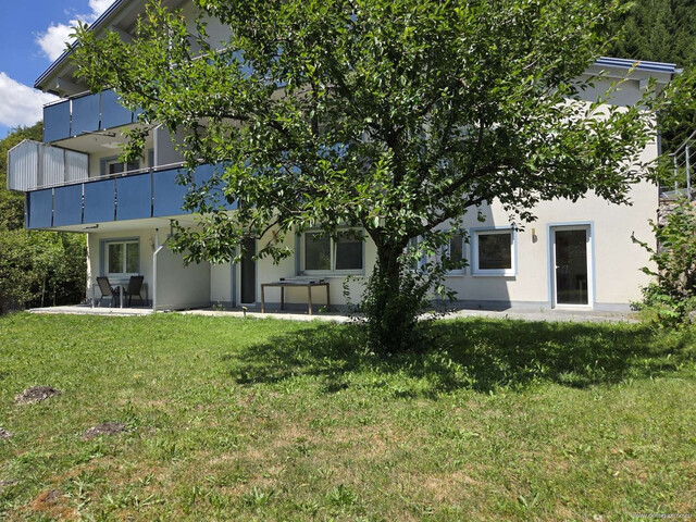 Charmante 3 Zimmer Ferienwohnung mit großzügigem Außenbereich in Dalaas