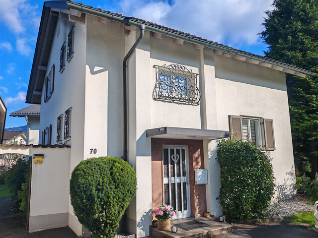 Einfamilienhaus in toller Wohngegend in Dornbirn zu vermieten.