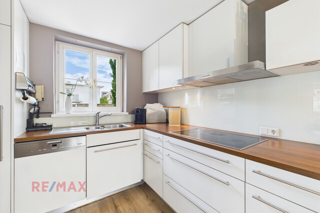 Elegantes Wohnidyll mit Swimmingpool & großer Terrasse – Ihr großzügiges Traumhaus in Lauterach