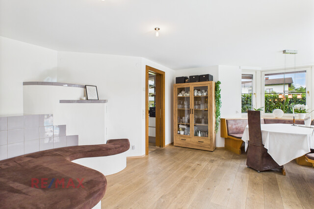 Elegantes Wohnidyll mit Swimmingpool & großer Terrasse – Ihr großzügiges Traumhaus in Lauterach