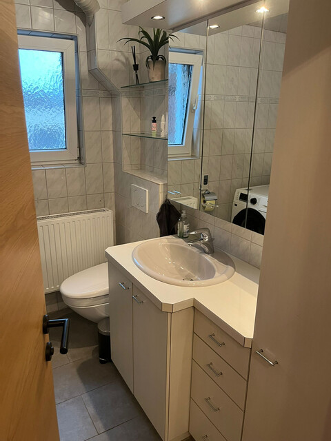 Großzügiges Wohnhaus mit Einliegerwohnung, großem Garten und schöner Aussicht in ruhiger Lage von Tosters-Hub